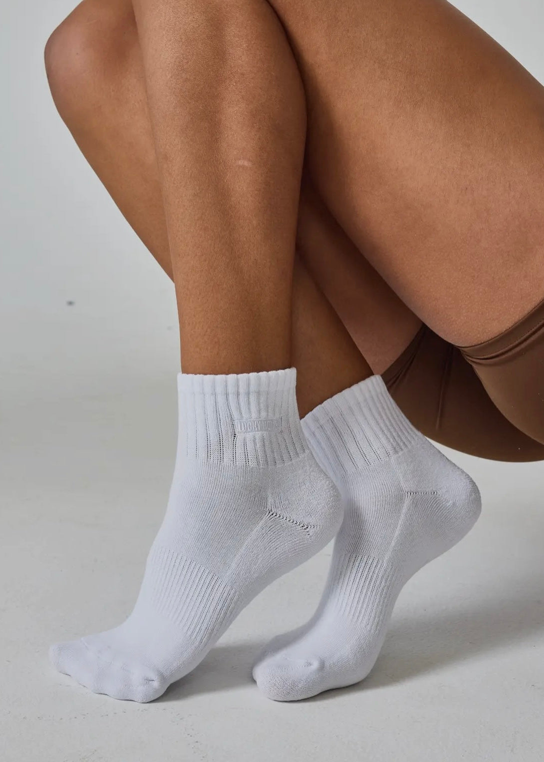 LUCKY HONEY- EVERYDAY CROPPED CREW