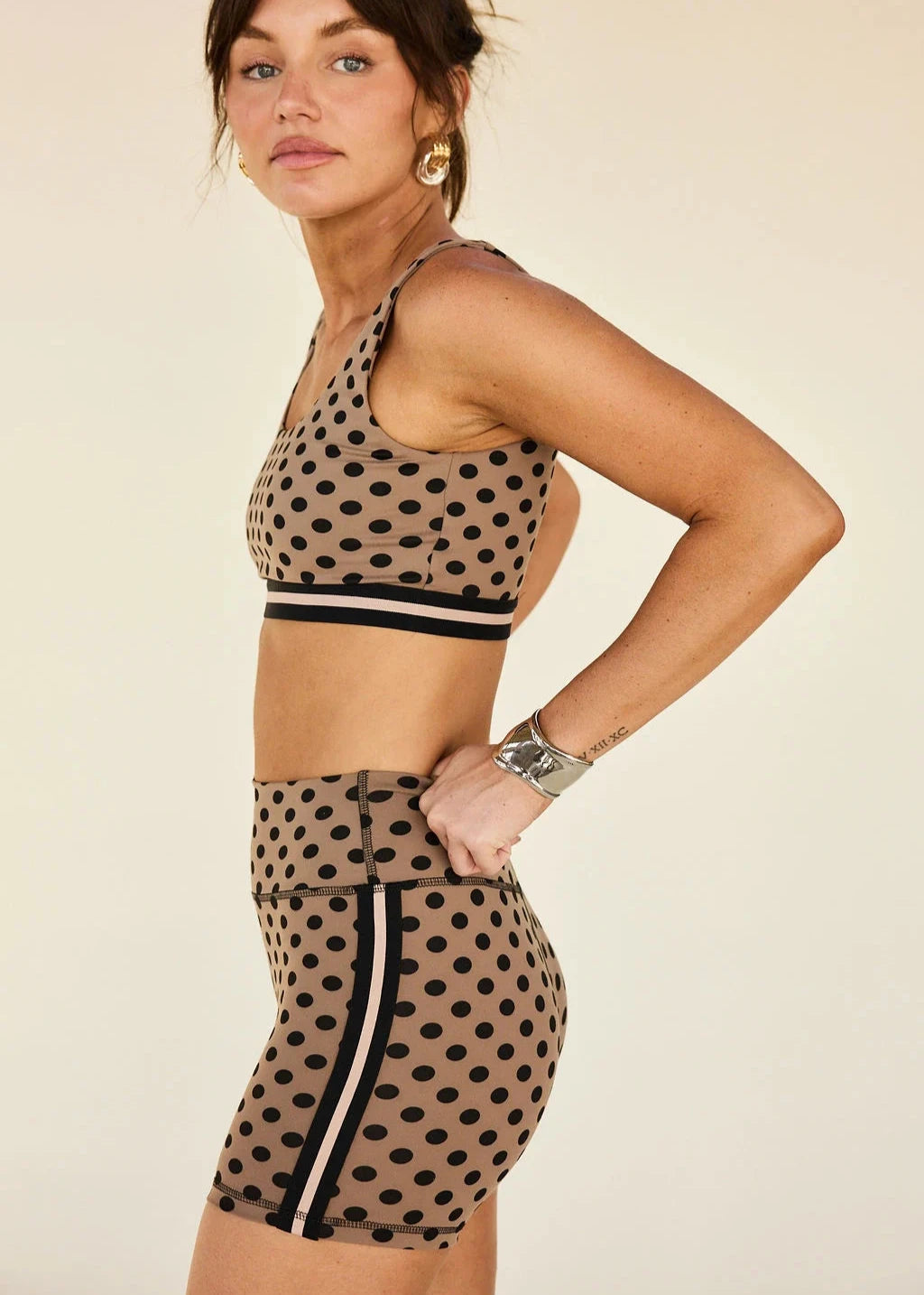 STRUT-THIS-SHILOH SHORT