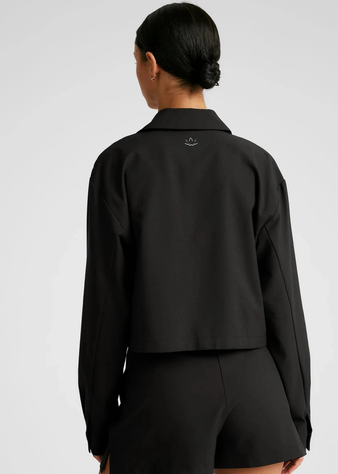 BEYOND YOGA- MIDTOWN CROPPED JACKET