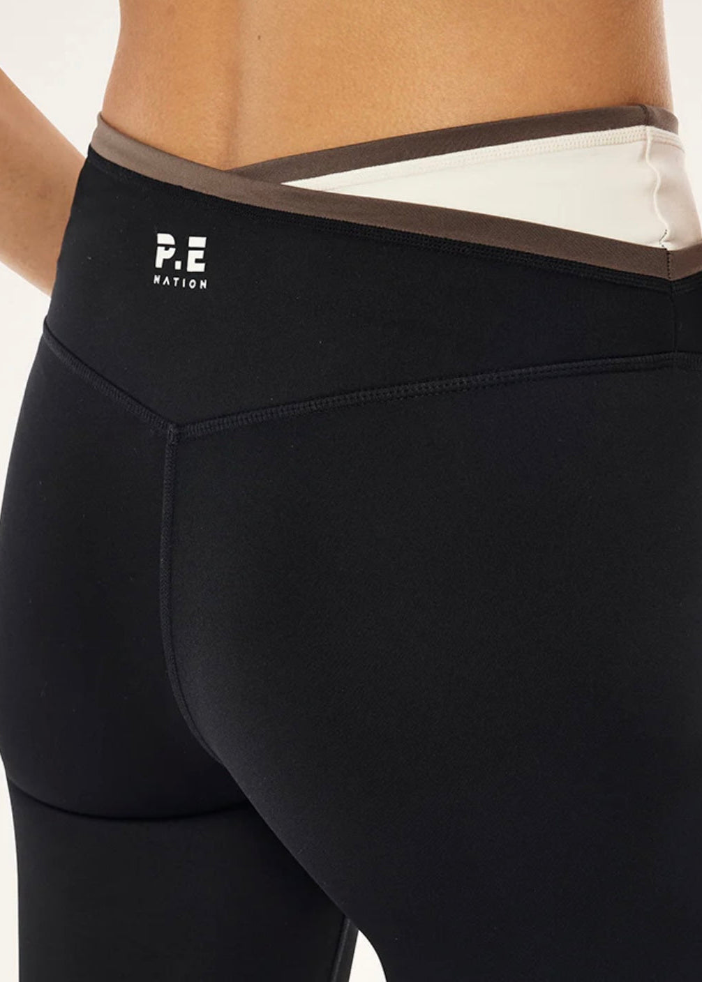 P.E NATION STATUS FL LEGGING BLACK AND WALNUT