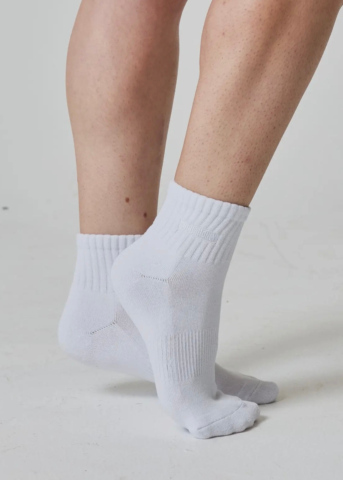 LUCKY HONEY- EVERYDAY CROPPED CREW