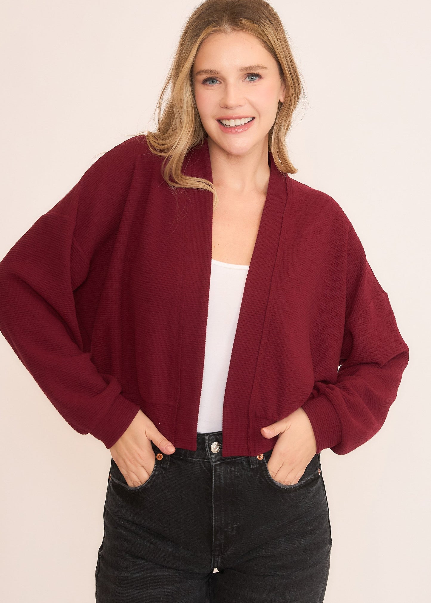 SEERSUCKER SEMI CROPPED CARDIGAN