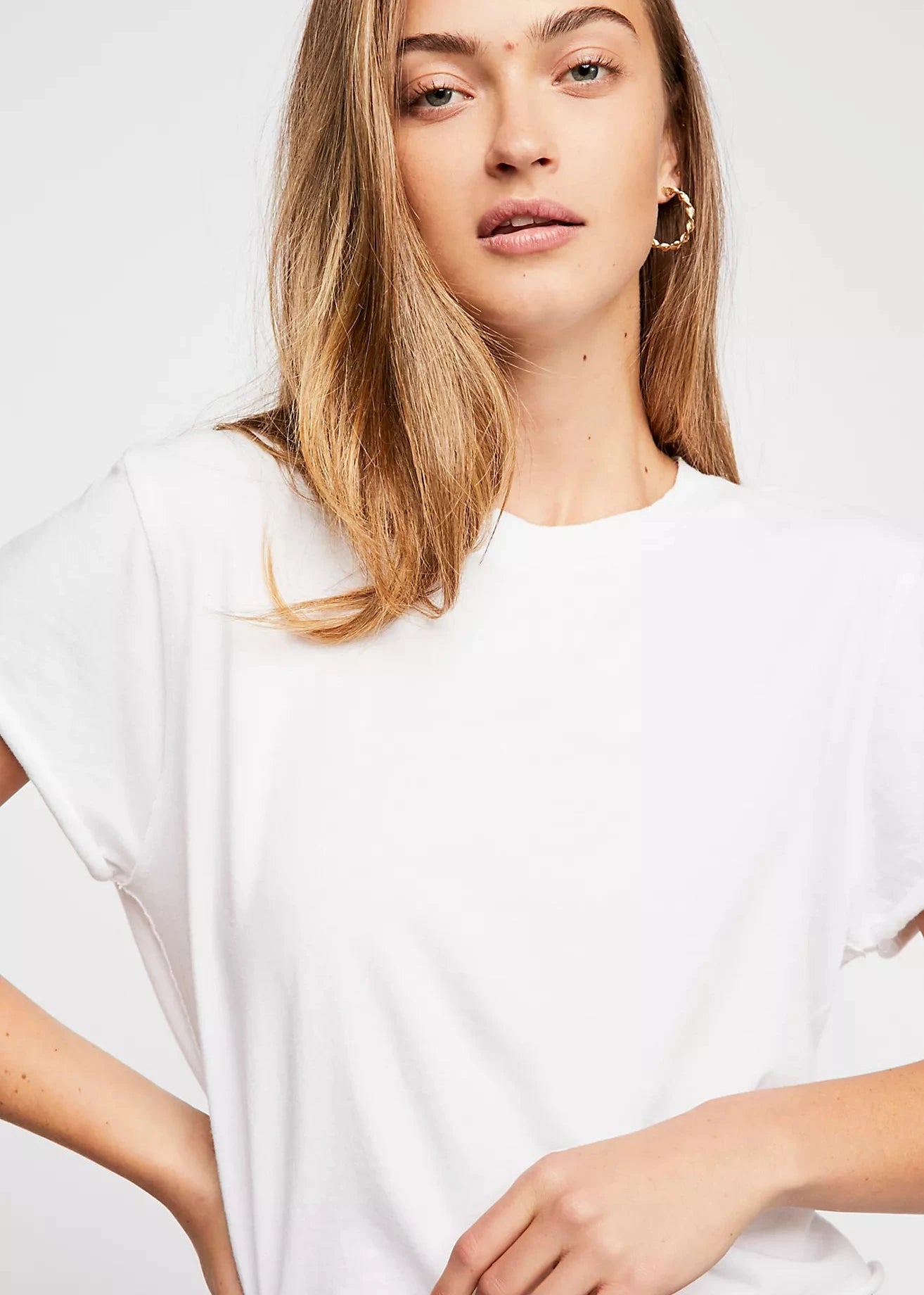 FREE PEOPLE- THE PERFECT TEE
