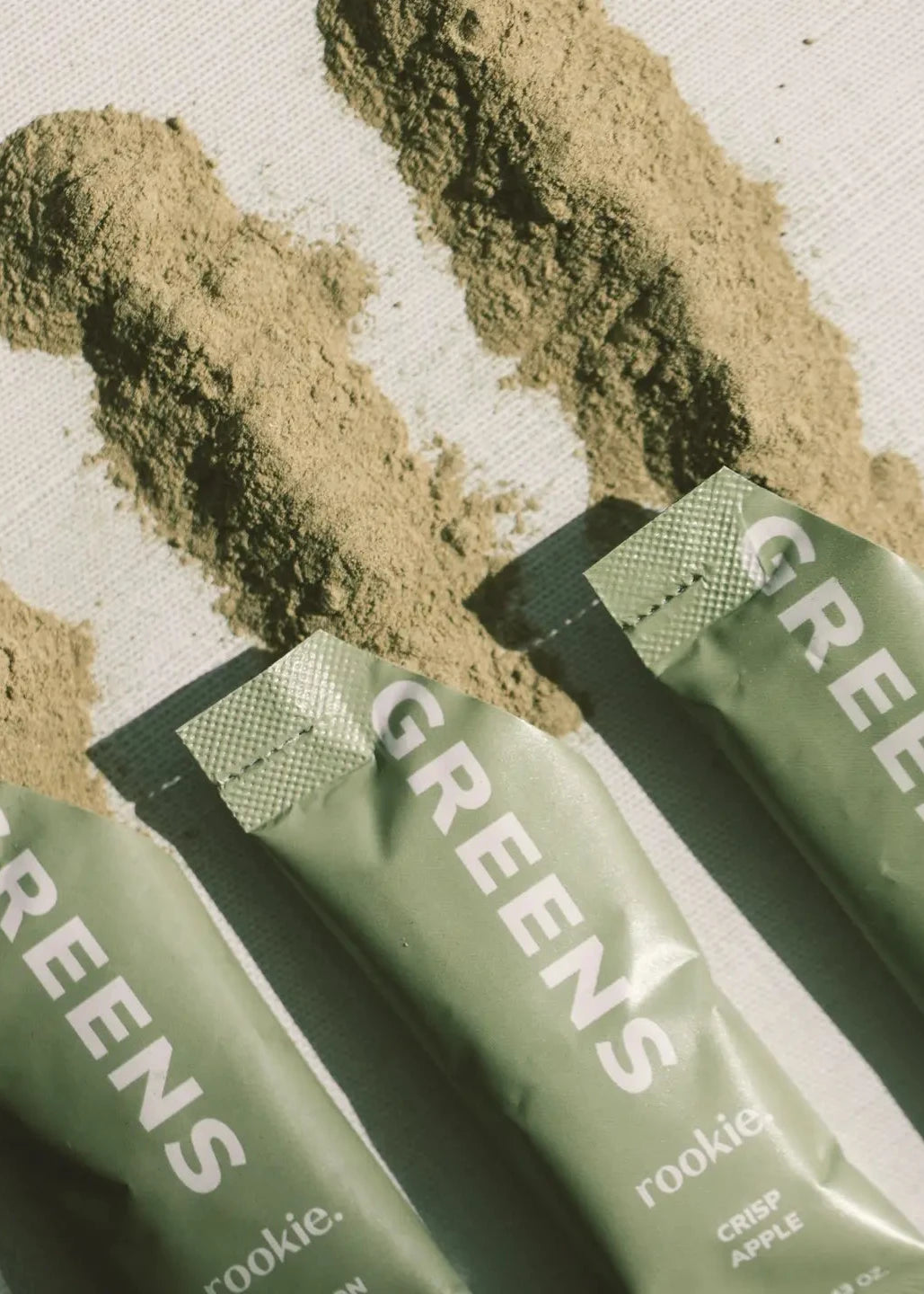 ROOKIE WELLNESS- CRISP APPLE GREENS- PEACH MANGO