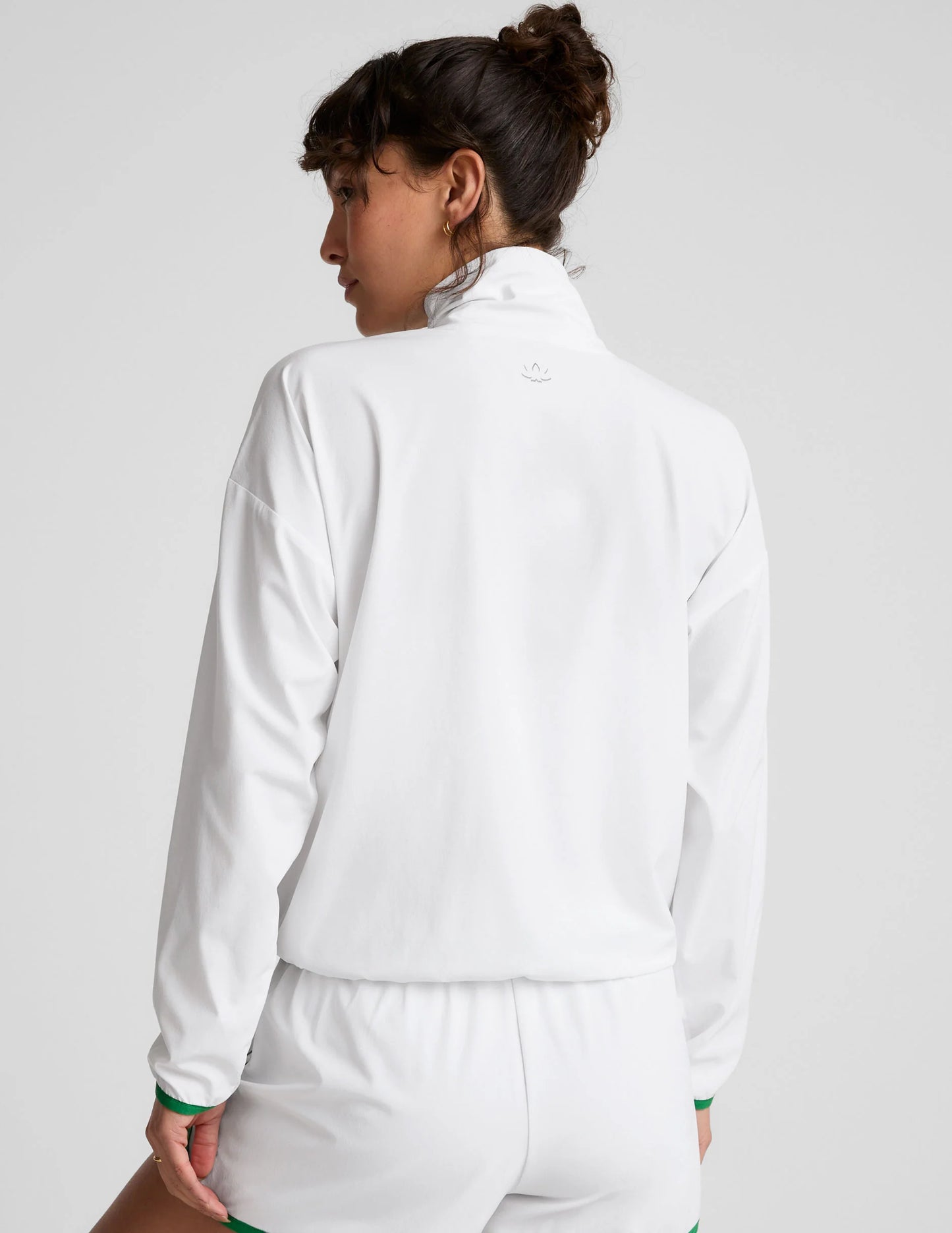 BEYOND YOGA- COURSE CONTRAST PULLOVER
