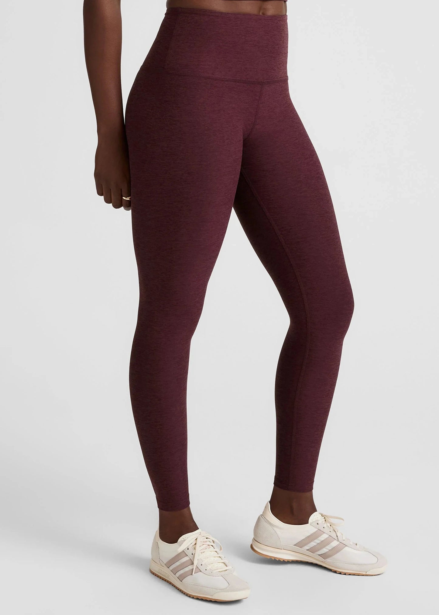 BEYOND YOGA- CAUGHT IN THE MIDI HW LEGGING