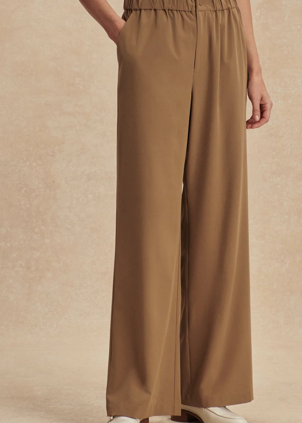 VARLEY- KAYSON WIDE LEG 29.5” TROUSER- TAUPE STONE