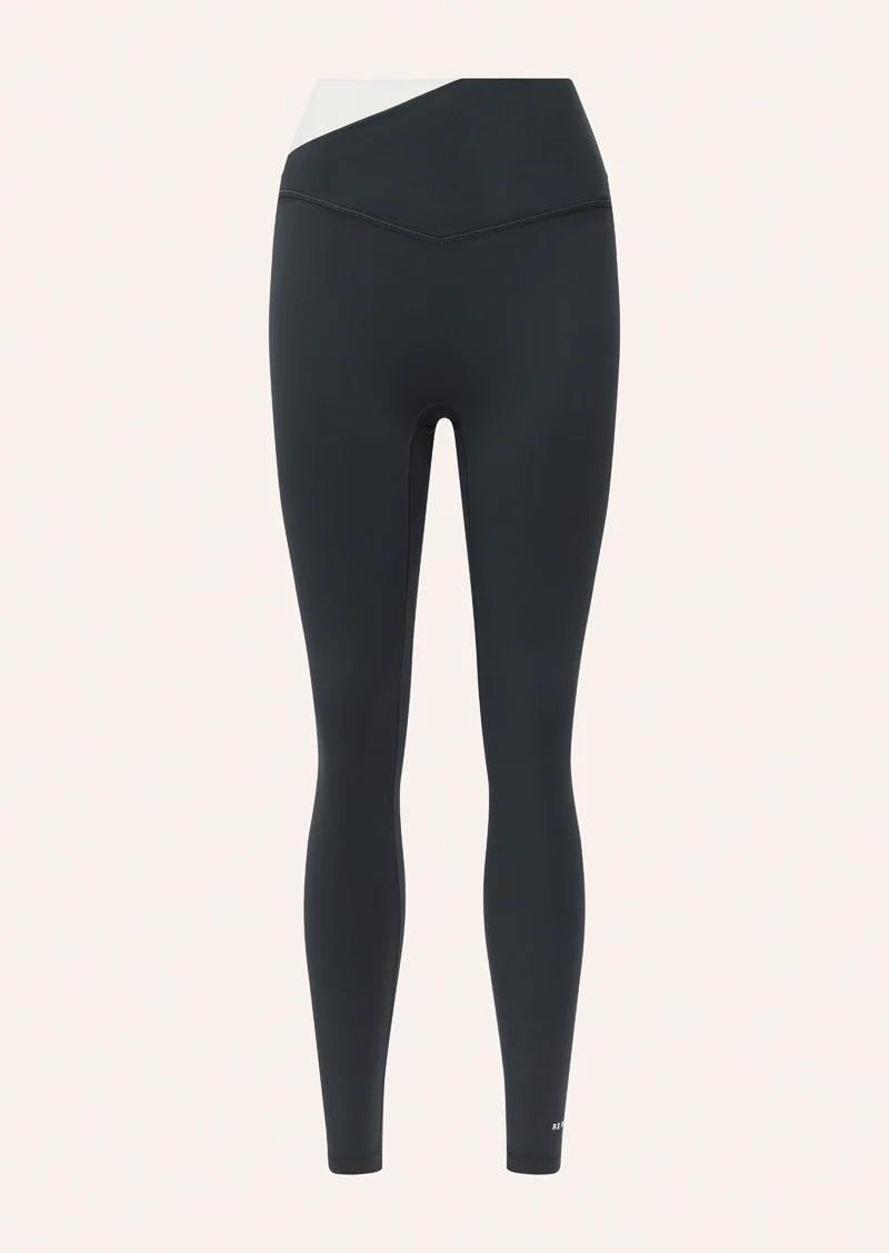 PE NATION- WANDER LEGGING- ASPHALT/WHITE