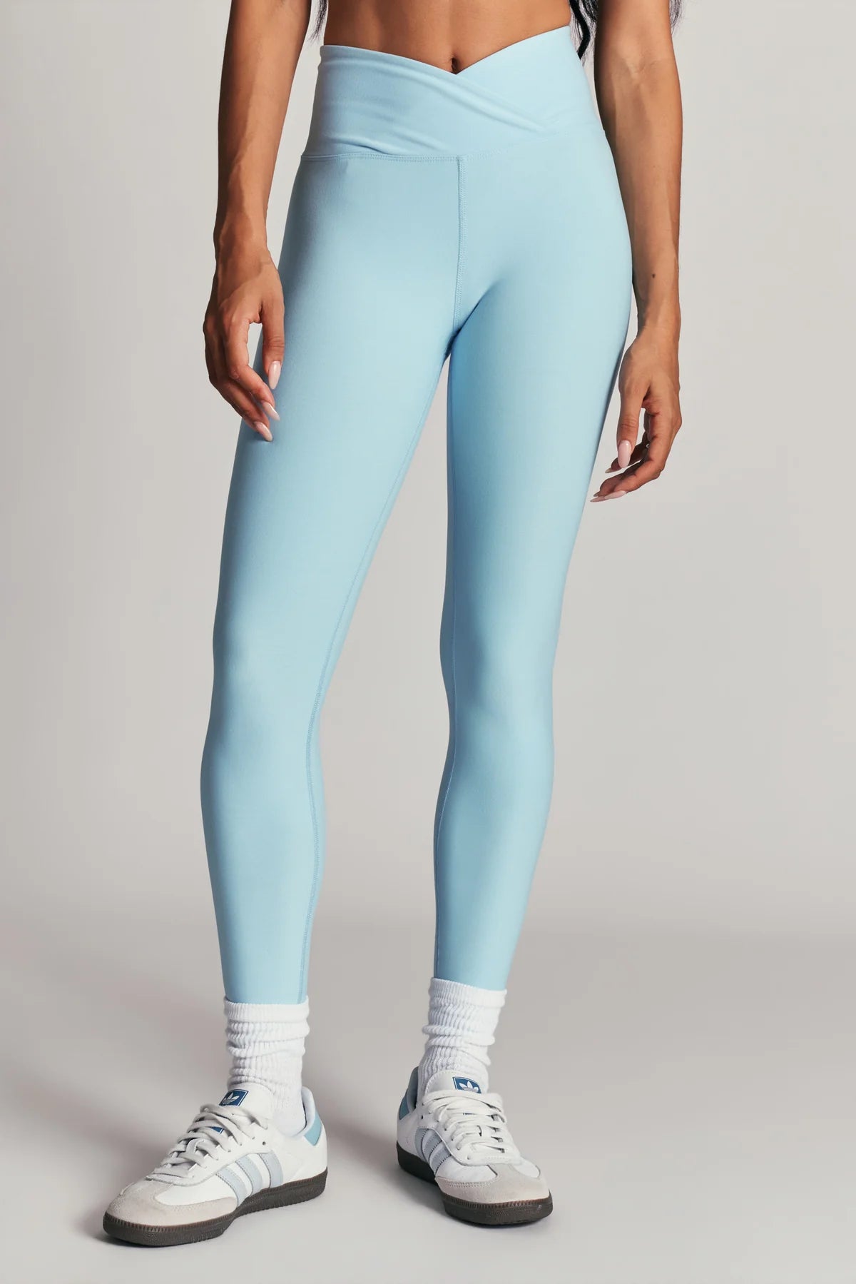 Light blue leggings 