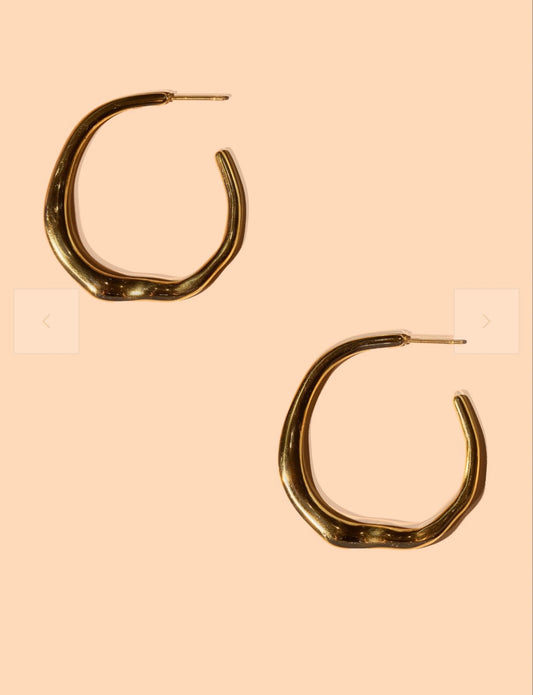 PETER & JUNE- OLIVER HOOPS