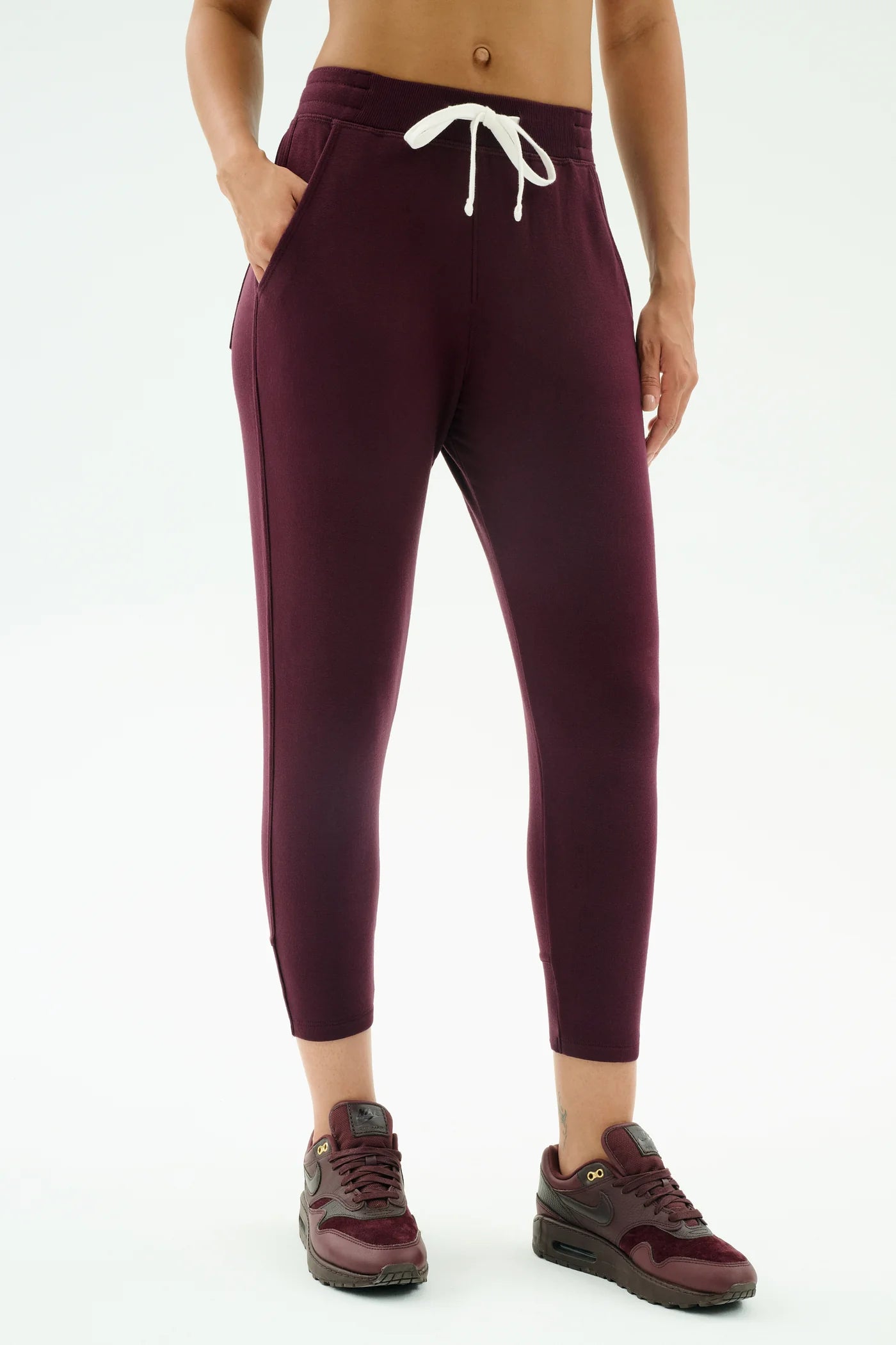 SPLITS59- REENA FLEECE 7/8 SWEATPANTS DARK CHERRY