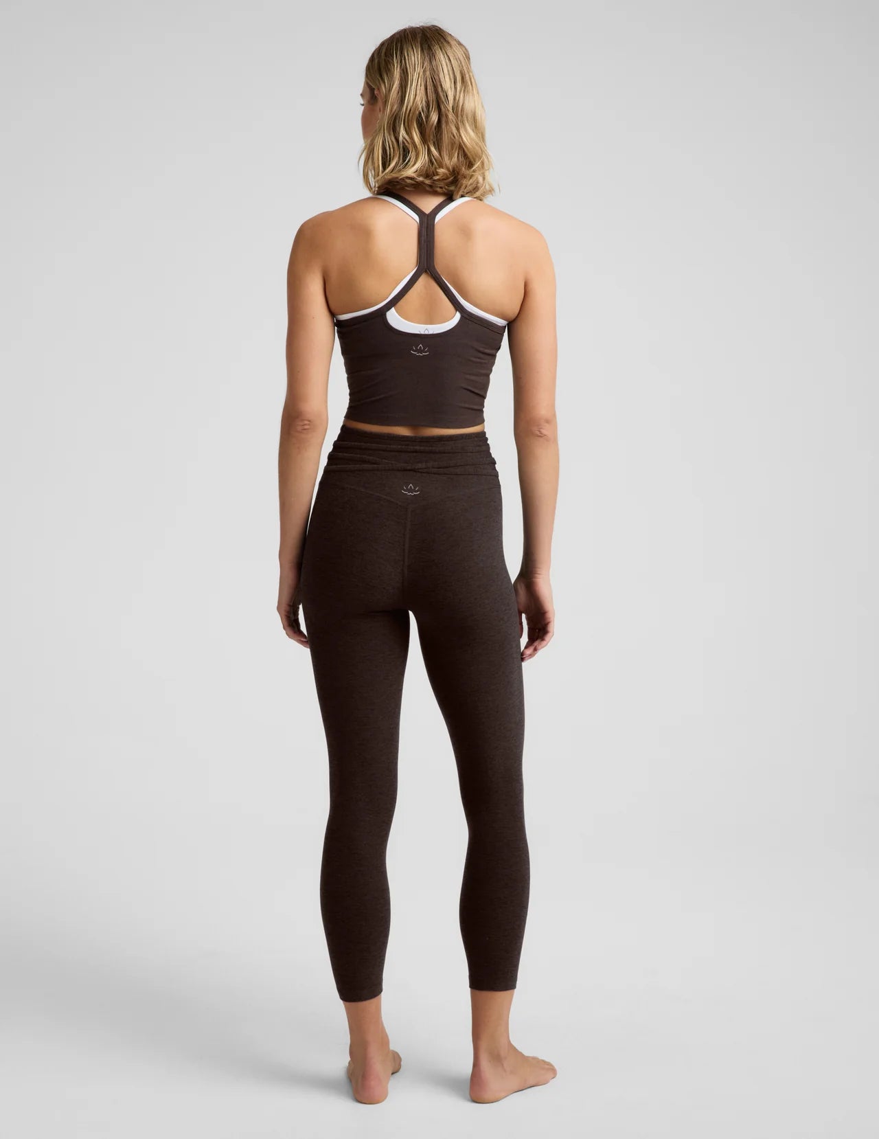 BEYOND YOGA- ITS A TIE LEGGING DARK CHOCOLATE