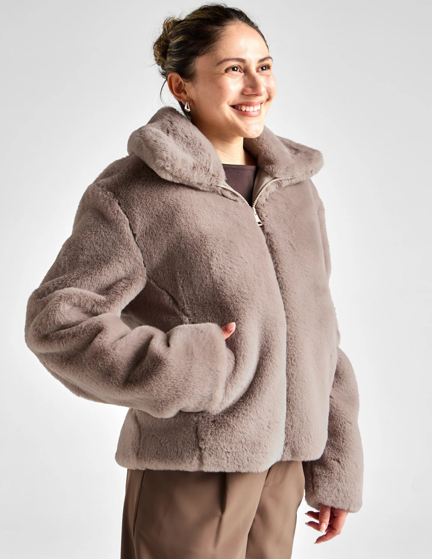 BEYOND YOGA- ON THE LIST FAUX FUR JACKET