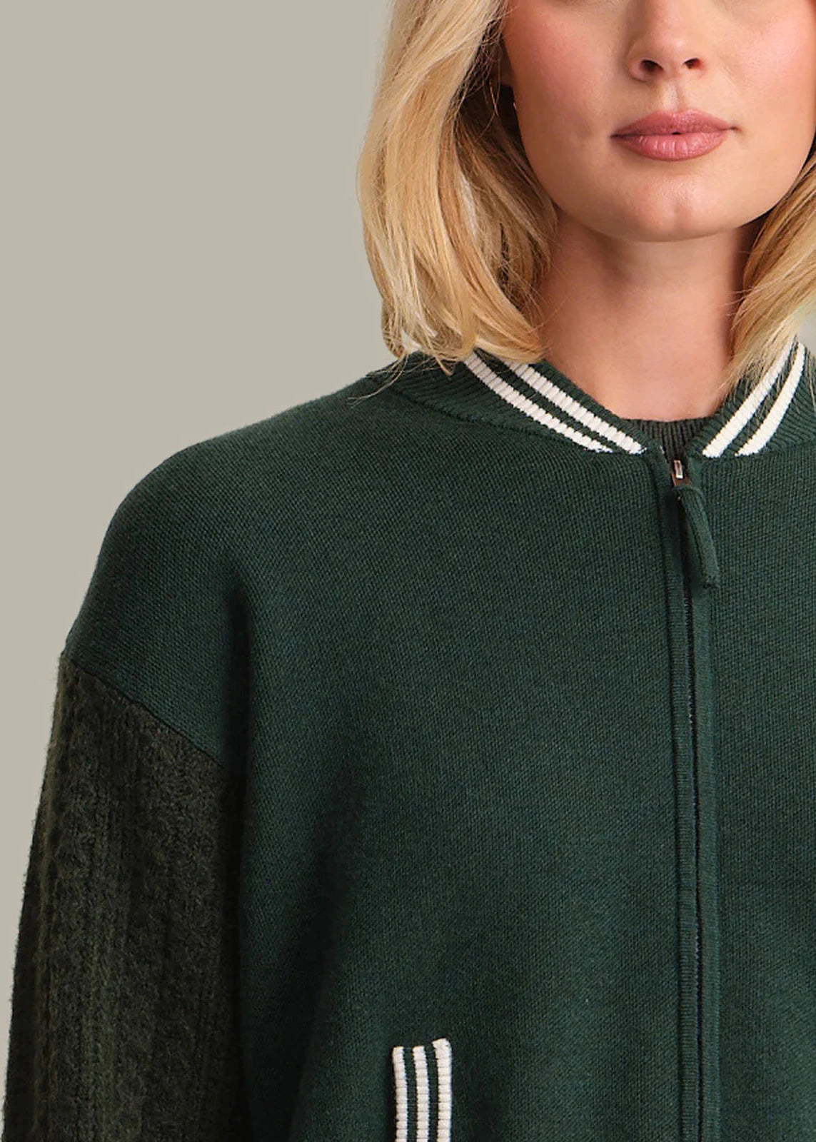 525-FLYNN CABLE SLEEVE BOMBER