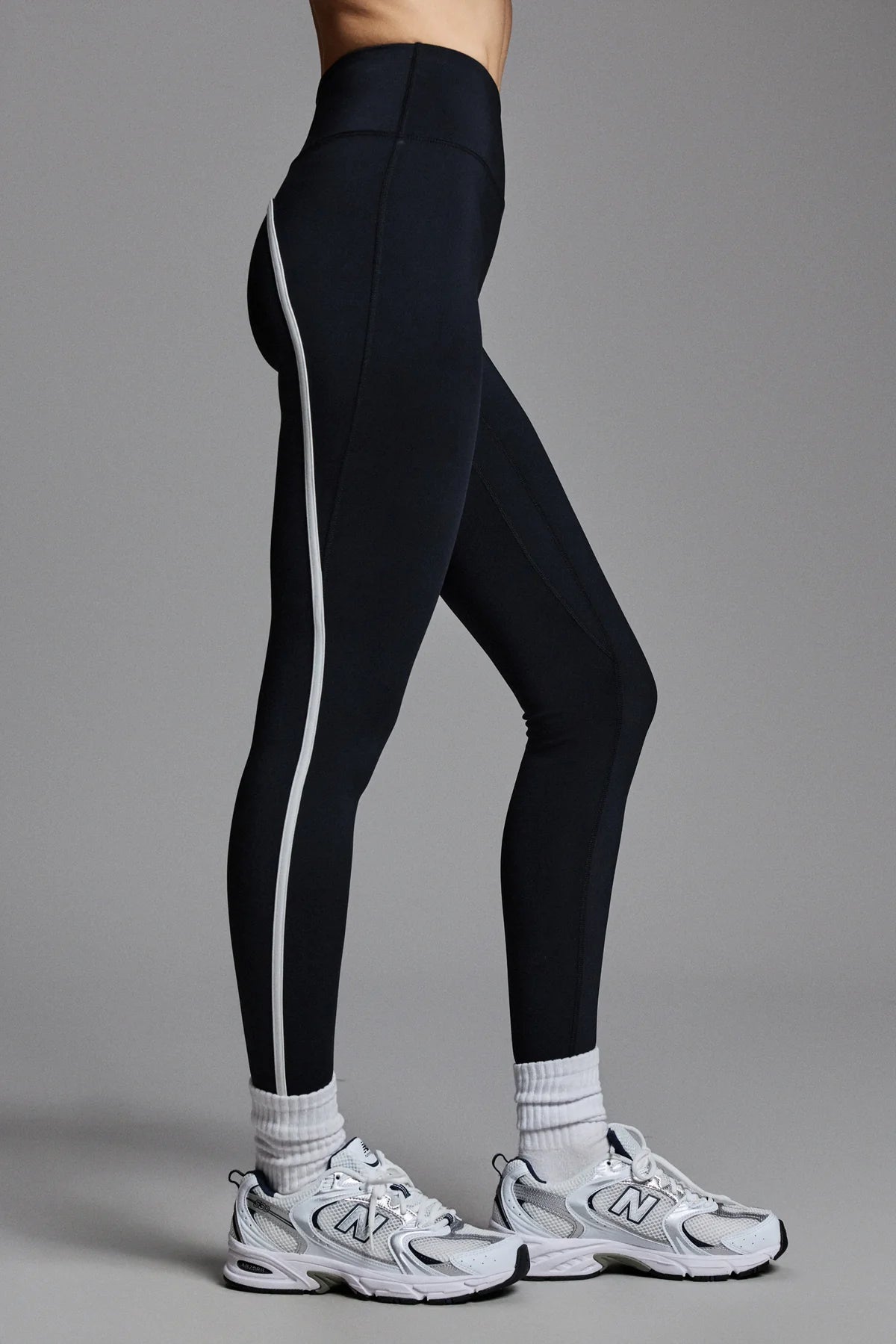 YEAR OF OURS- ECO SPORT TRACK LEGGING