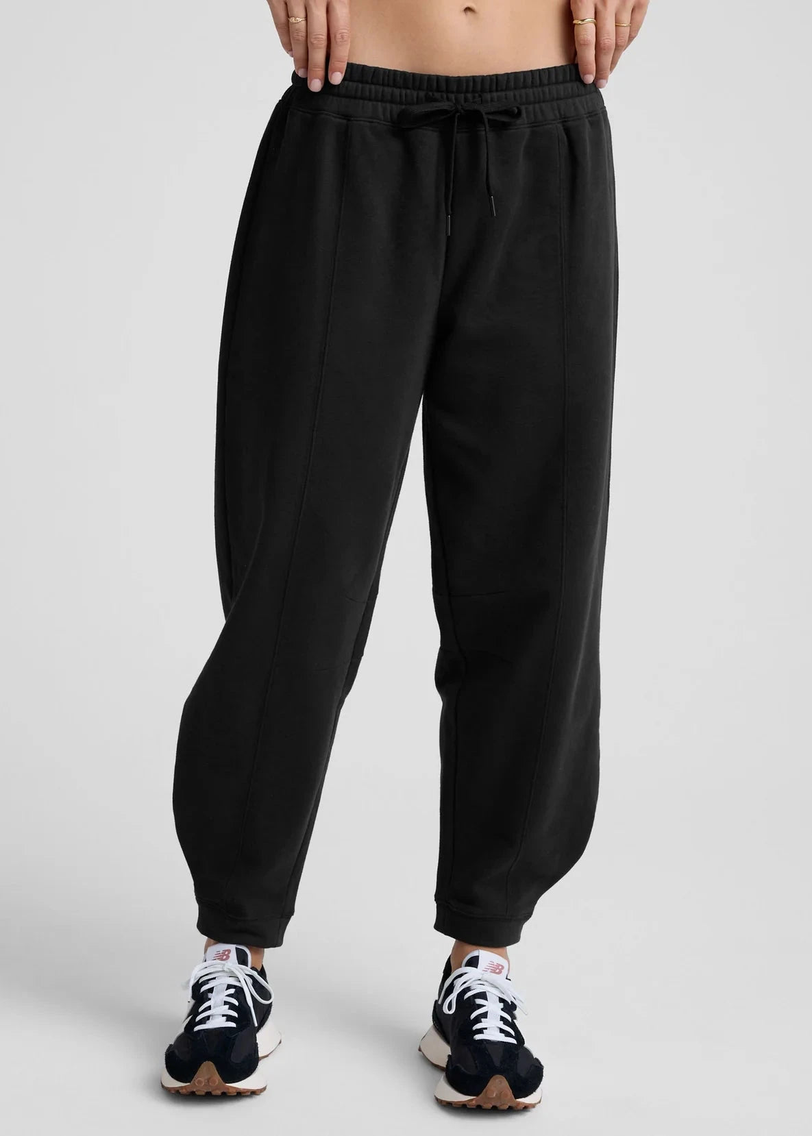 BEYOND YOGA-LUXEFLEECE BARREL SWEATPANTS