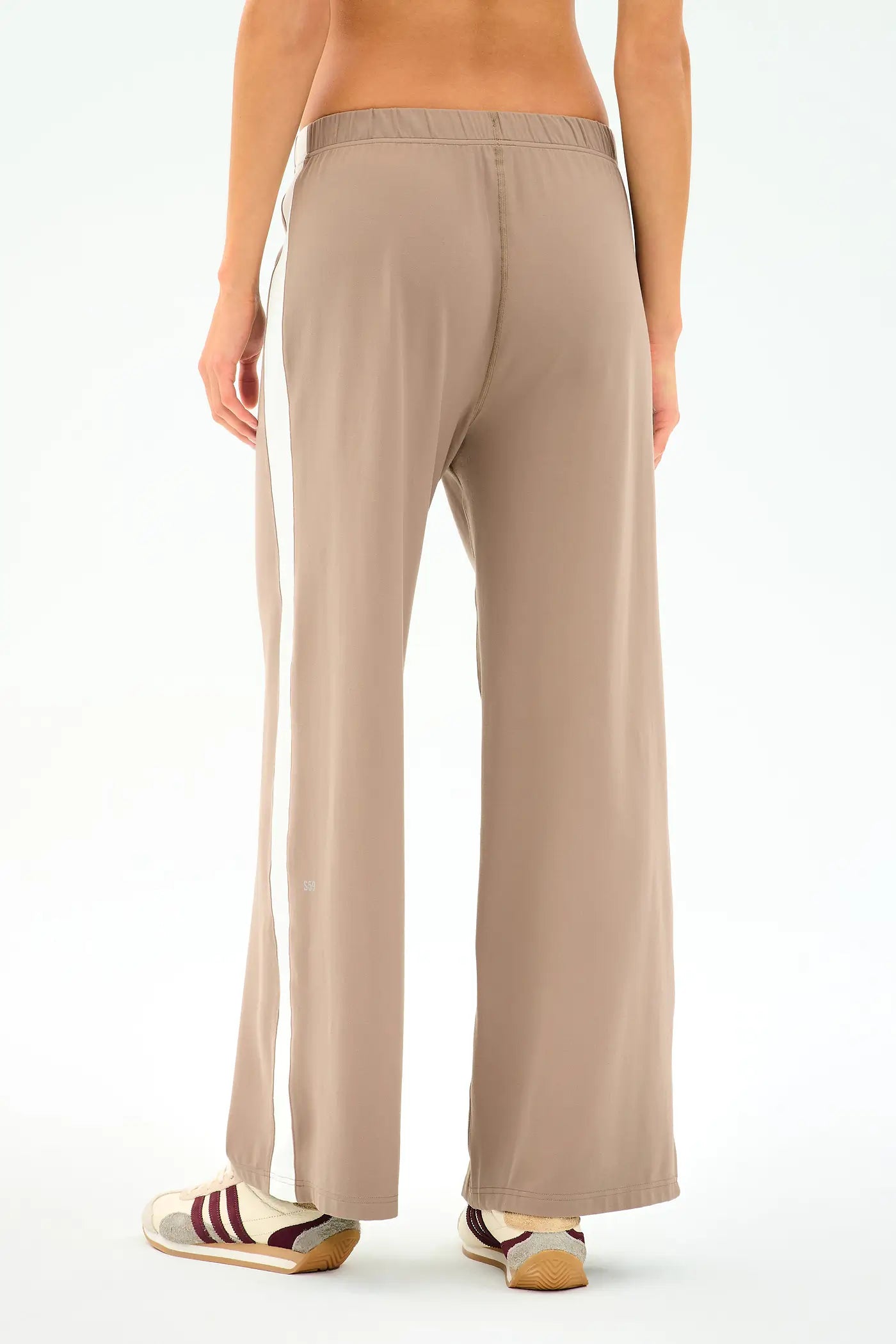 SPLITS59- WILLOW AIRWEIGHT WIDE LEG LATTE/WHITE