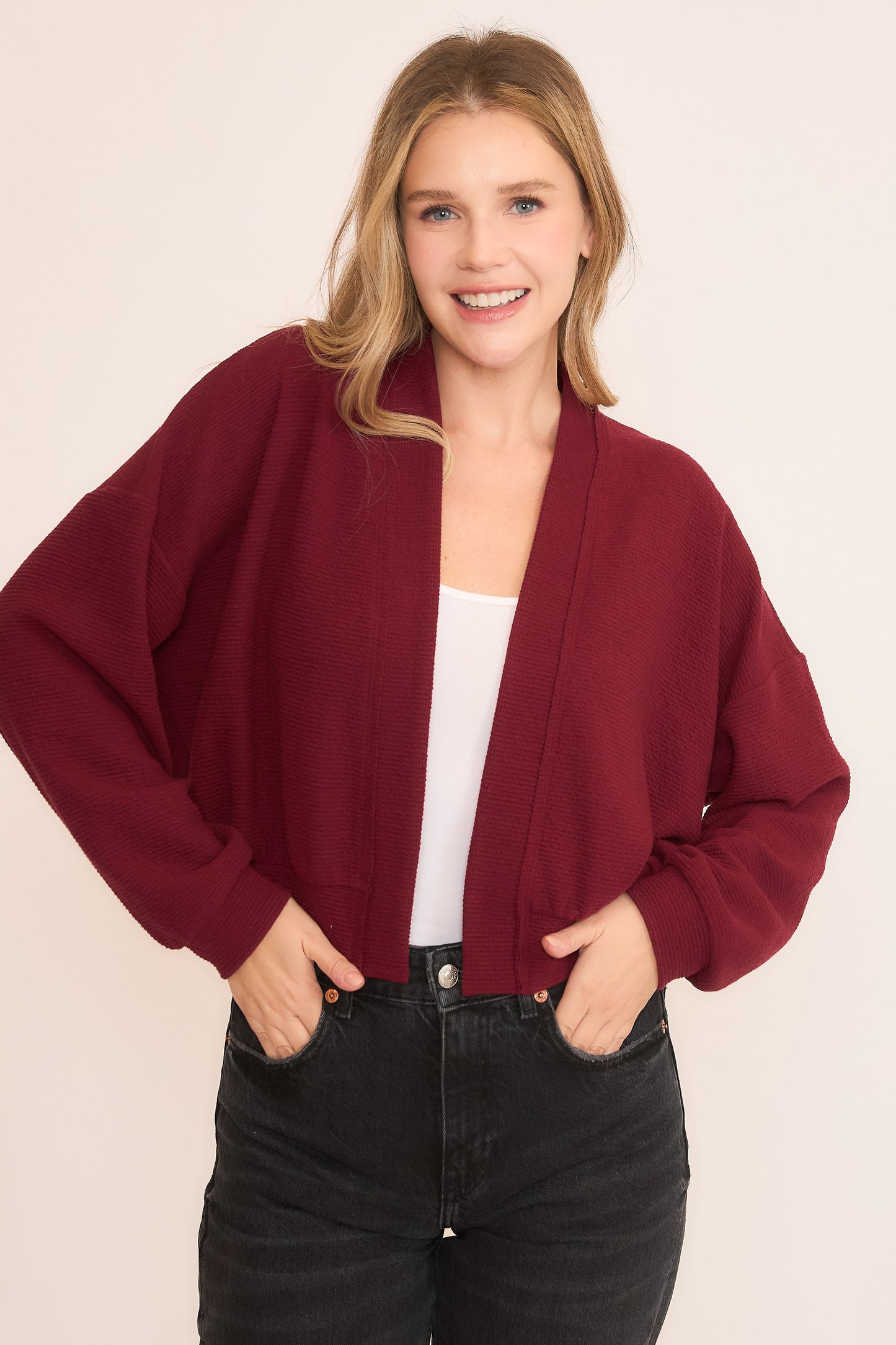 SEERSUCKER SEMI CROPPED CARDIGAN