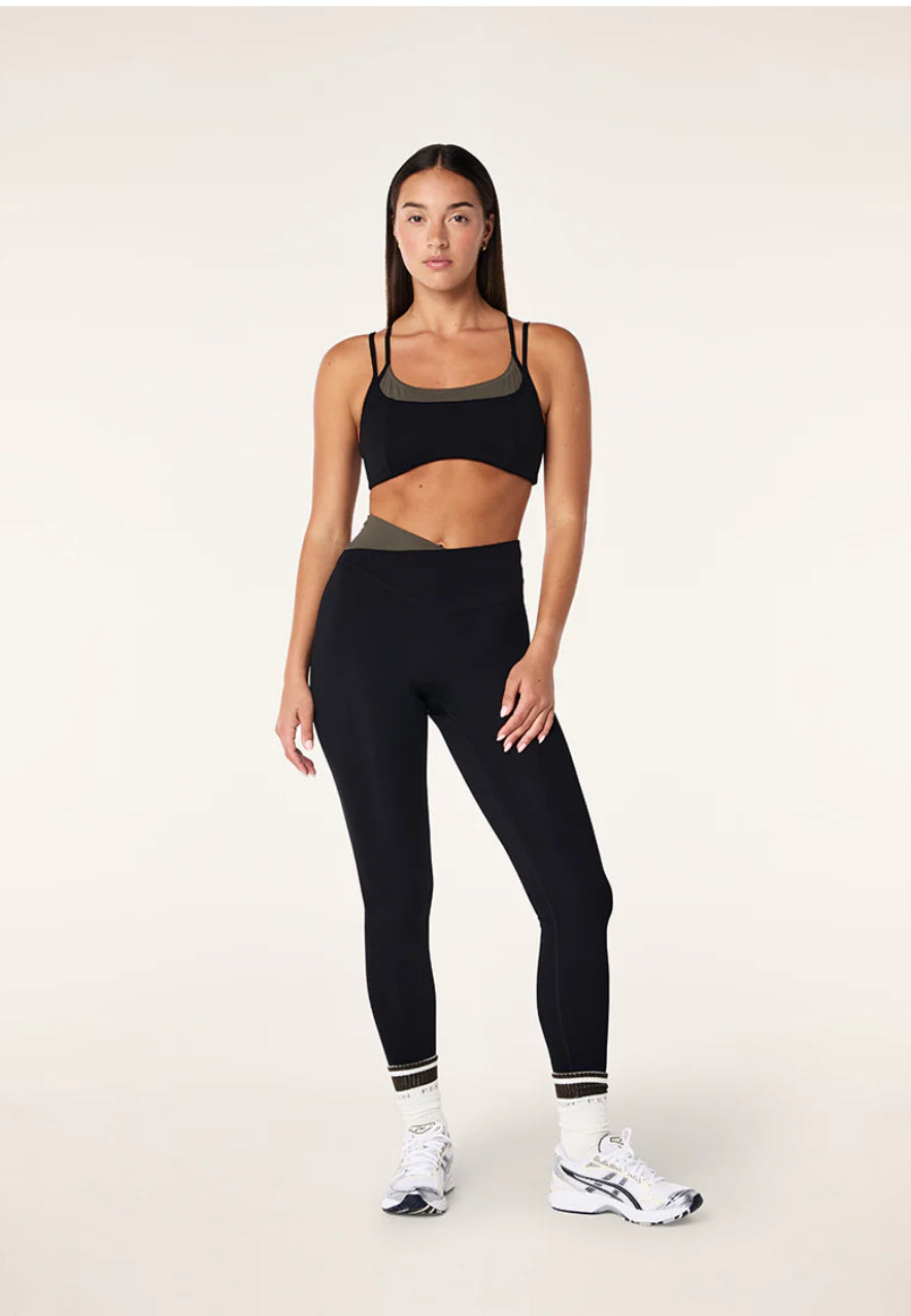 P.E NATION- DISTORTION SPORTS BRA