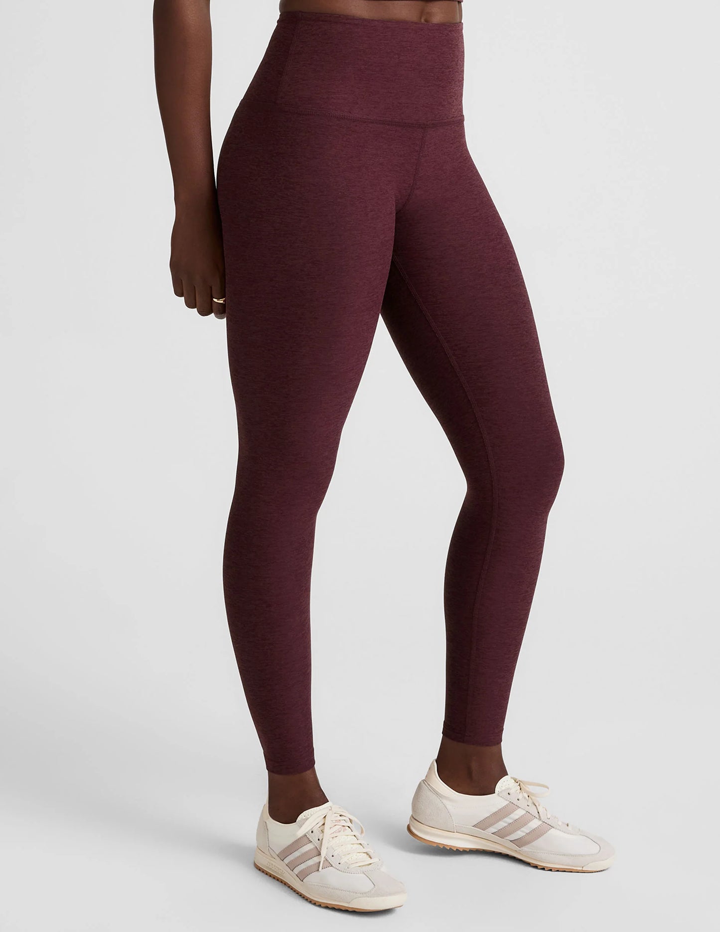 BEYOND YOGA- CAUGHT IN THE MIDI HW LEGGING