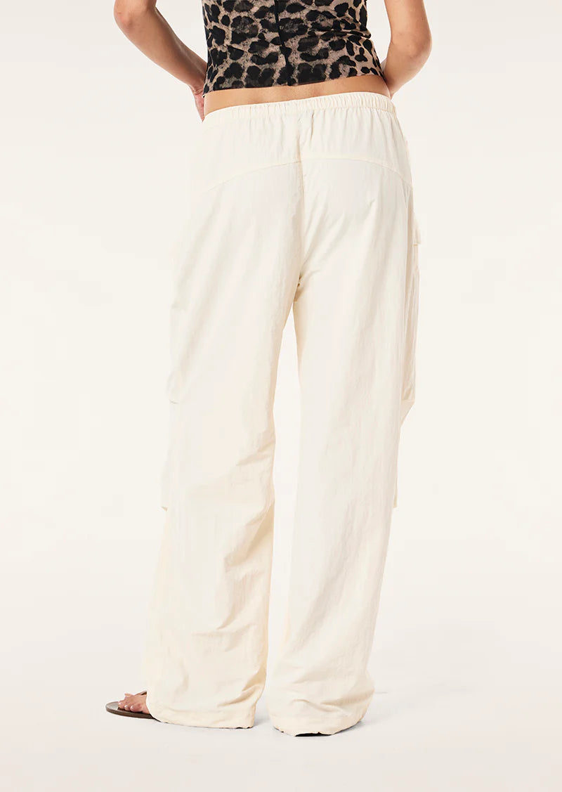 PE NATION- DISCOVERY PANT
