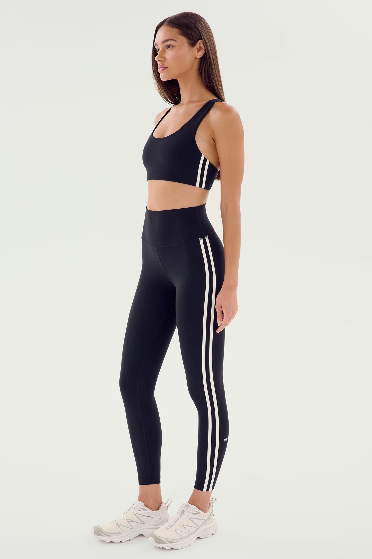 SPLITS59- ELLA AIRWEIGHT BRA BLACK/WHITE